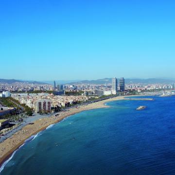 Vista panoràmica de la costa litoral de Barcelona