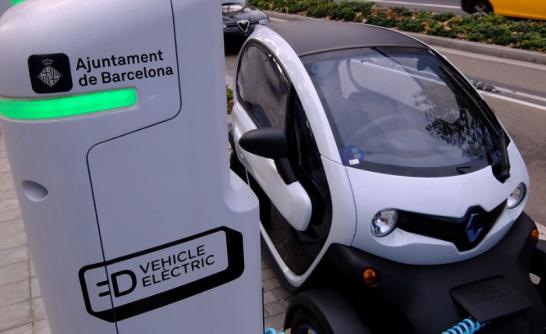 Punto de carga de vehículos eléctricos de la Diagonal