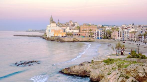 Plage de Sitges au crépuscule