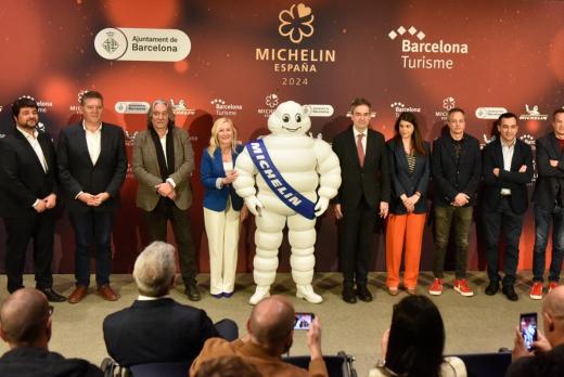 Fotografía de familia de la presentación de la Gala Michelin España 2024
